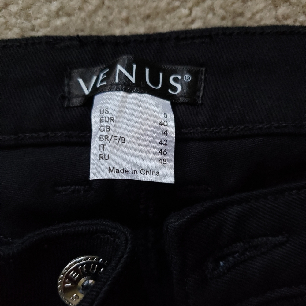 Pants - Picture 4 of 6